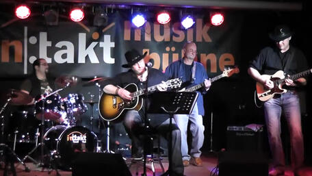 Externer Link zum Video auf YouTube: https://youtu.be/M3RxsHP8dJg