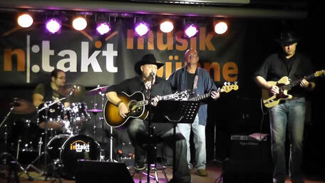 Externer Link zum Video auf YouTube: https://youtu.be/s1hXG9dzFGQ